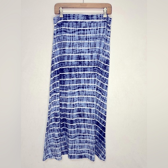 Torrid Blue and White Tie Dye Striped A-Line Maxi Skirt Women’s Size 0 - Picture 1 of 5